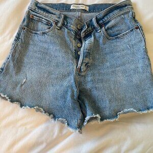 Vintage Abercrombie and Fitch "The Dad Short High Rise" sz. 4 sz. 27